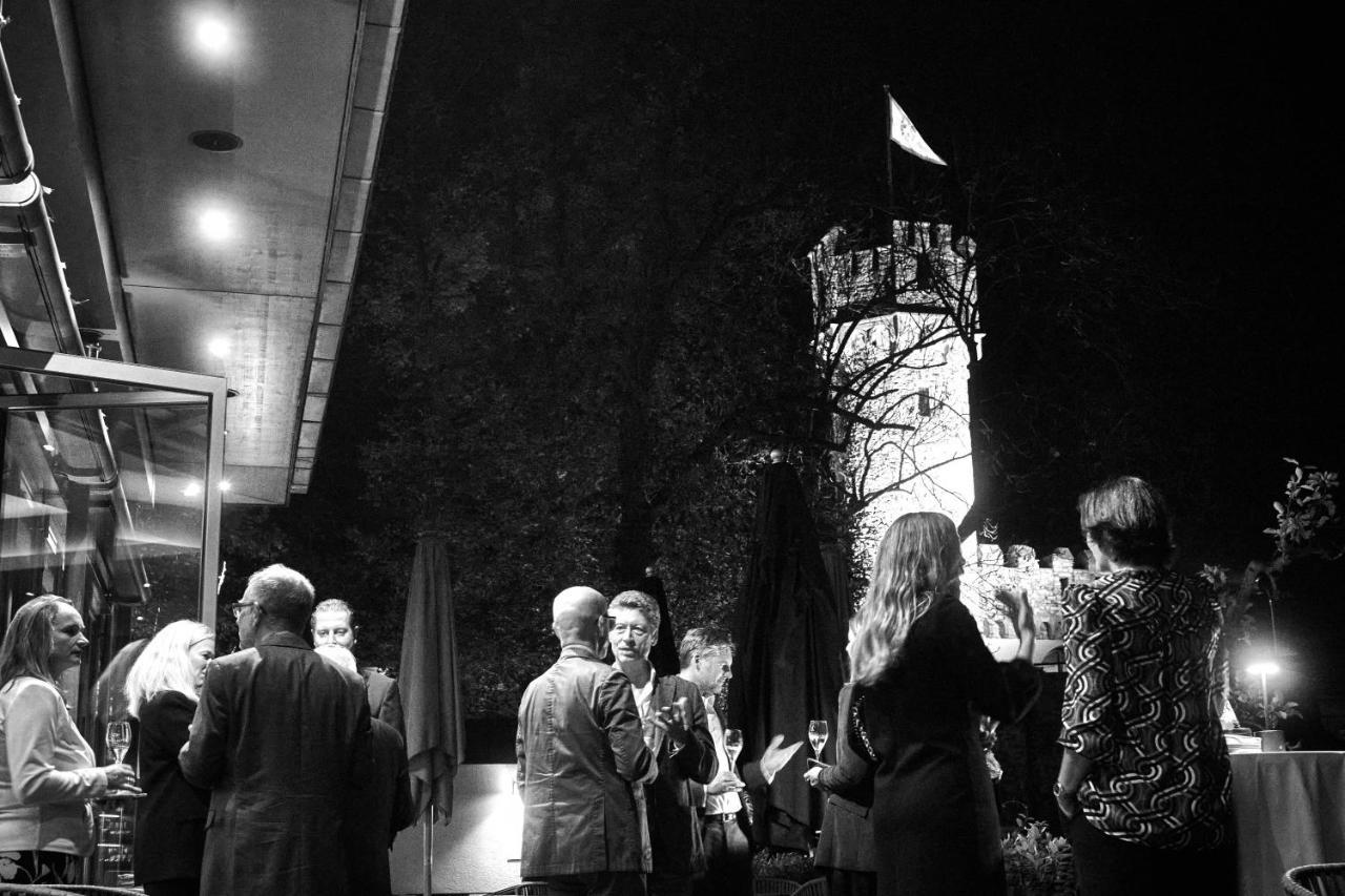 Relais & Chateaux Hotel Burg Schwarzenstein Geisenheim Bagian luar foto