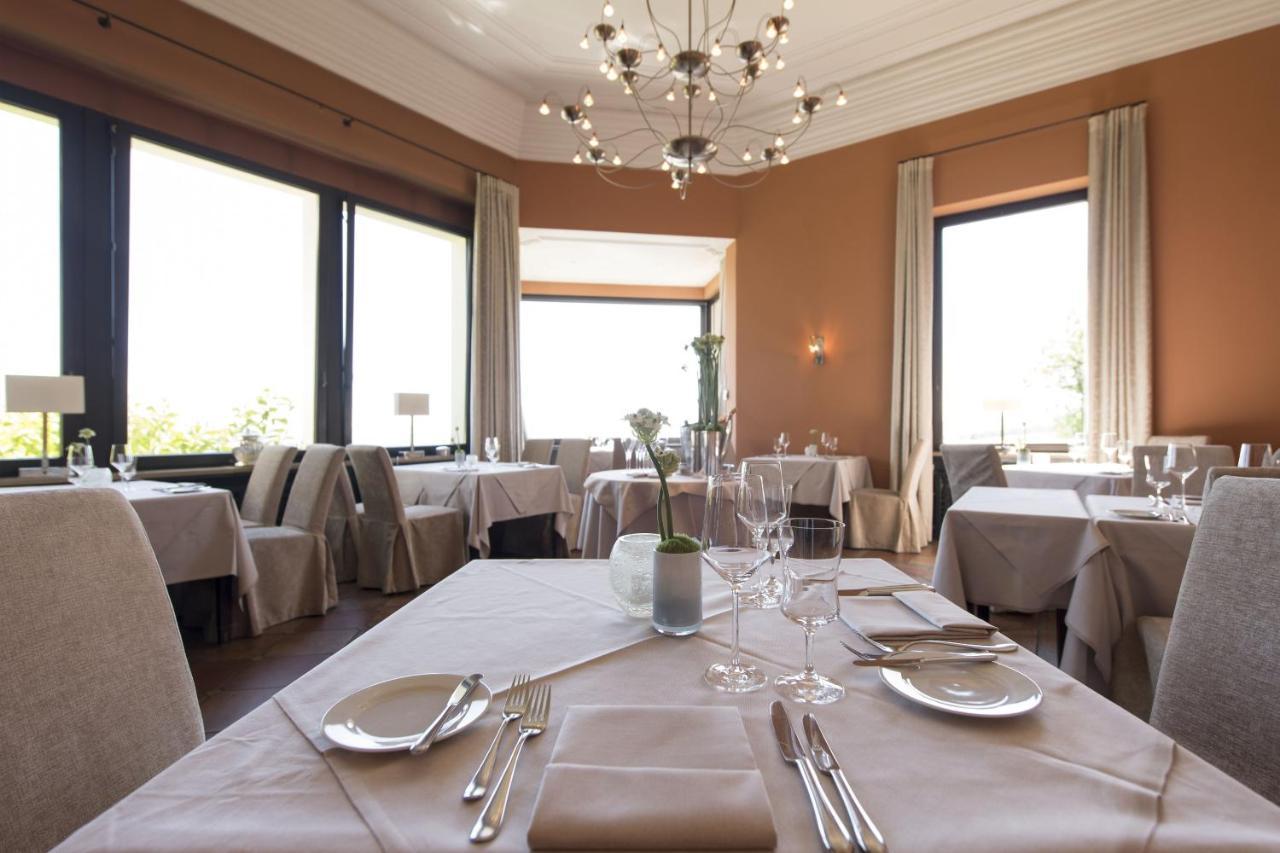 Relais & Chateaux Hotel Burg Schwarzenstein Geisenheim Bagian luar foto